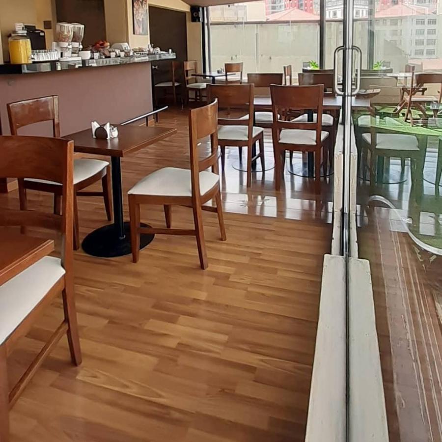 לה פאז Hotel Monte Carlo מראה חיצוני תמונה